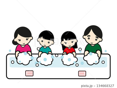手を洗う家族 手を洗う家族 134668327