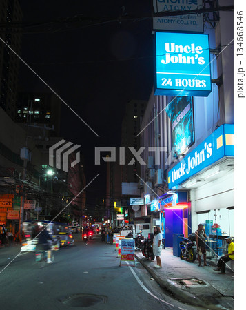 躍動するフィリピン - 賑わう夜のマニラ(マラテ・エルミタ) 都市景観(2025年5月) 躍動するフィリピン - 賑わう夜のマニラ(マラテ・エルミタ) 都市景観(2025年5月) 134668546