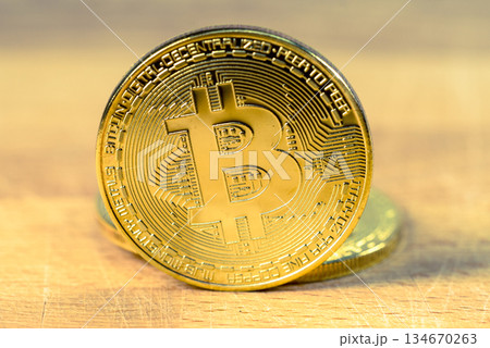 Bitcoin crypocurrency Bitcoin crypocurrency 134670263