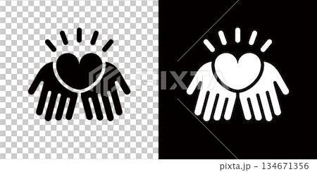 手のひらの上のハートアイコン,チャリティーや寄付、献血、臓器提供などのイメージ 134671356