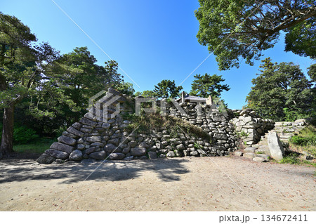 三重県 伊勢国「神戸城」石垣が残る現在の様子 三重県 伊勢国「神戸城」石垣が残る現在の様子 134672411