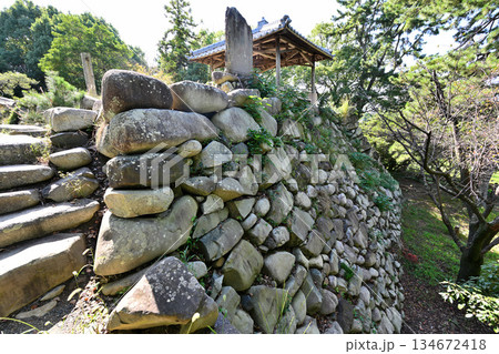 三重県 伊勢国「神戸城」石垣が残る現在の様子 三重県 伊勢国「神戸城」石垣が残る現在の様子 134672418