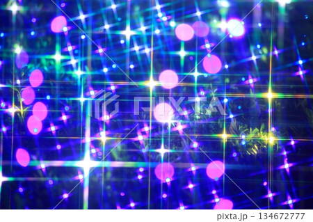 光り輝く抽象的な背景 134672777
