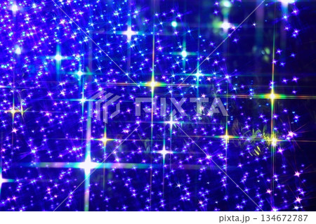 光り輝く抽象的な背景 134672787