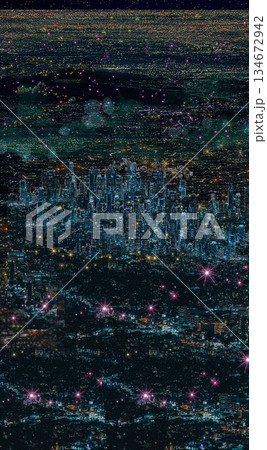 遥か彼方まで続く街の夜景 134672942