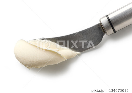 fresh cream cheese on knife fresh cream cheese on knife 134673053