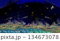 富士の裾野に広がる街の光景 134673078