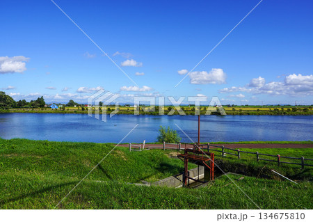 とある場所から眺めるしのつ湖 134675810