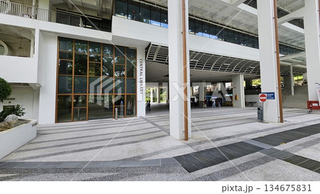 this is NUS University library 134675831