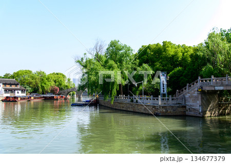 中国にある蘇州のとても美しい街並み風景 中国にある蘇州のとても美しい街並み風景 134677379