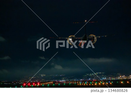 航空機・大阪国際空港(伊丹空港) 航空機・大阪国際空港(伊丹空港) 134680826