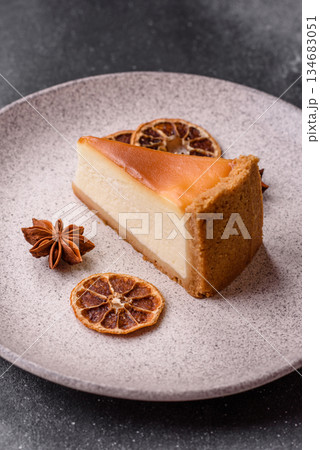 New York cheesecake, a slice of sweet pie, a classic cheesecake dessert. New York cheesecake 134683051