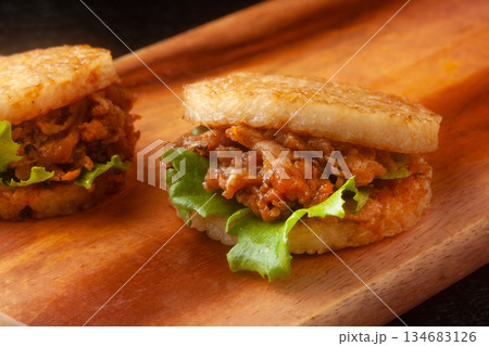 ライスバーガー 134683126