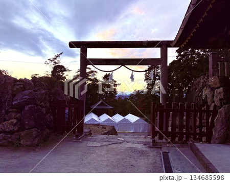 沈黙の守り 134685598