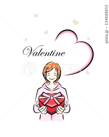 ハート型のプレゼントを手渡して告白する女性｜バレンタインチョコレート 134688855