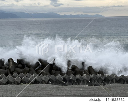 大波　☆mar_lapin 134688882