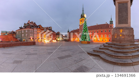 Plac Zamkowy Warsaw Poland dawn Christmas decorations 134691366
