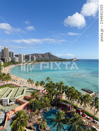 ハワイ シェラトンワイキキ ラナイから望むワイキキビーチ 134691505