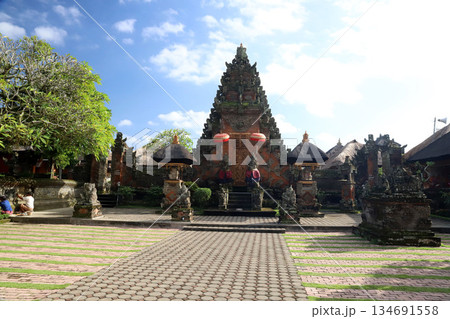 バリ島　ウブド　バトゥアン寺院 134691558