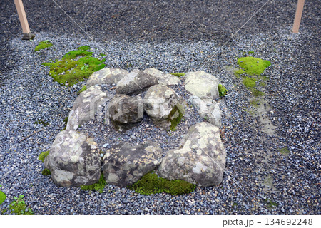 伊勢神宮外宮参道の三ツ石 伊勢神宮外宮参道の三ツ石 134692248