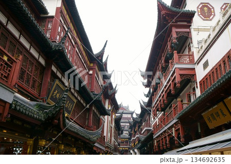 9577　中国　上海　豫園商城 134692635