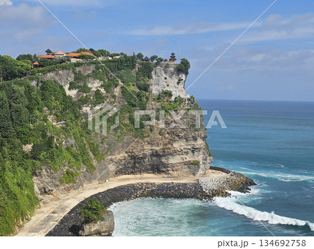バリ島 ウルワツ寺院 バリ島 ウルワツ寺院 134692758