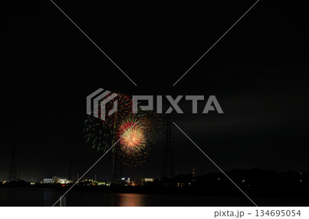 田原市の渥美半島花火大会の風景(愛知県) 134695054