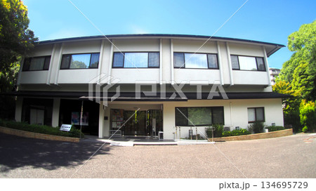 小倉百人一首かるたの聖地近江神宮 134695729