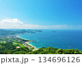 千葉県　青空と青い海の房総半島（鋸山からの展望） 134696126