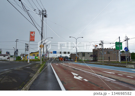 直線道路日本一の国道12号の風景 直線道路日本一の国道12号の風景 134698582