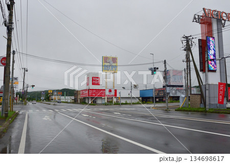 直線道路日本一の国道12号の風景 直線道路日本一の国道12号の風景 134698617