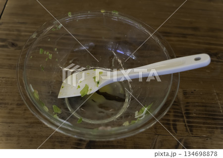 餃子作り 134698878