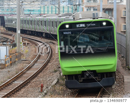 E235系0番台トウ45編成山手線 試運転 E235系0番台トウ45編成山手線 試運転 134698977