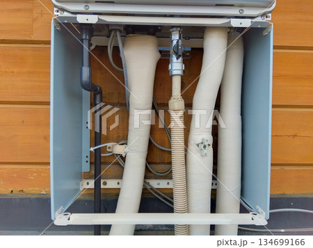 ガス給湯器の交換 134699166