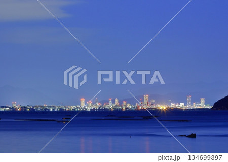 江田島から望む広島市の夜景 江田島から望む広島市の夜景 134699897