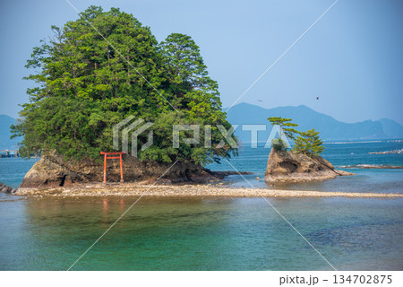 三重県　尾鷲市　弁財島 134702875
