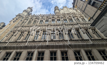 Details of the historic building exterior in Brussels 134709462