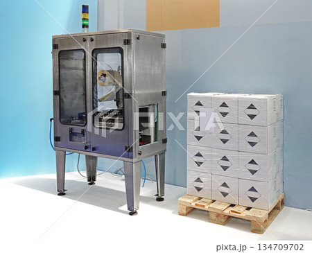 Pallet Box Labelling Machine Pallet Box Labelling Machine 134709702
