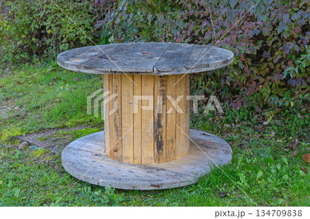 Wooden Cable Reel Table 134709838