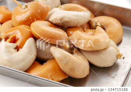 ボイルしたホタテの子 134715188