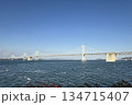 沙弥島から見た美しい瀬戸大橋 134715407