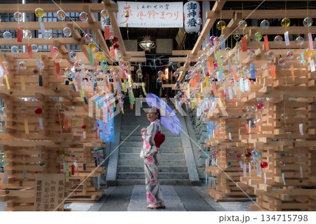 宇賀部神社 浴衣姿の女性 宇賀部神社 浴衣姿の女性 134715798