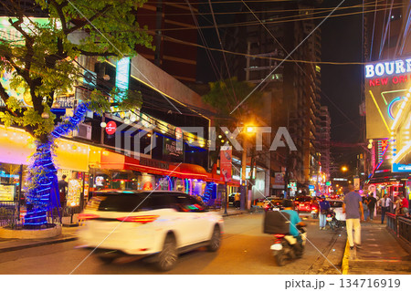 躍動するフィリピン - 賑わうマニラ・ブルゴス通りの夕景 都市景観(2025年5月) 躍動するフィリピン - 賑わうマニラ・ブルゴス通りの夕景 都市景観(2025年5月) 134716919