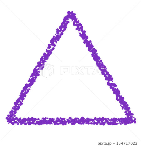 クレヨン素材　手描きの三角形 134717022
