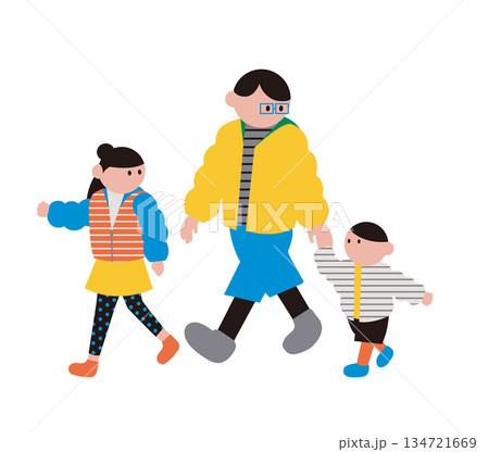 並んで歩く親子のイラスト素材 並んで歩く親子のイラスト素材 134721669