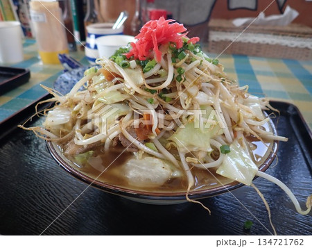 沖縄そば　そば　もやしそば　沖縄　グルメ 134721762