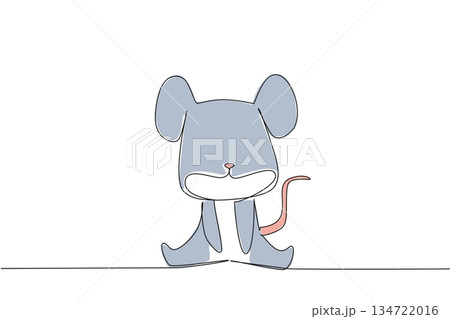 Single line drawing of a cute baby mouse sitting down for animal nature concept. This minimalist design represents wildlife and a friendly adorable icon symbol theme style graphic. 134722016