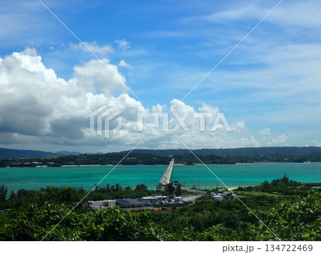 古宇利島　沖縄　離島　今帰仁村　沖縄県北部　沖縄ドライブ　古宇利大橋 134722469