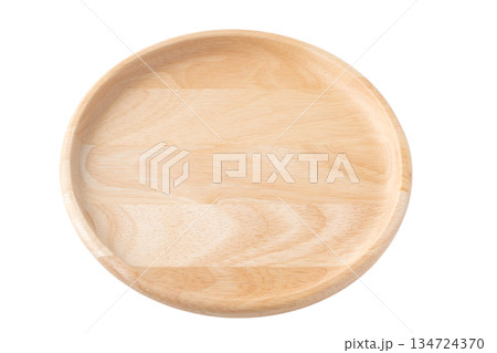透明背景（png）に1枚の木製の丸いプレート 134724370