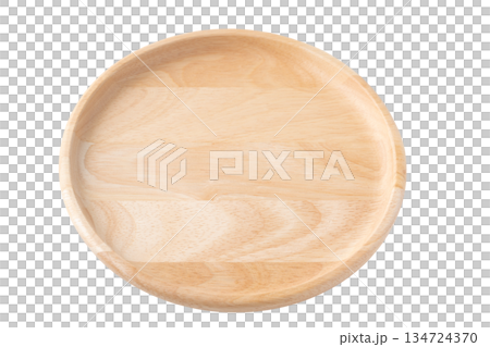 透明背景（png）に1枚の木製の丸いプレート 134724370